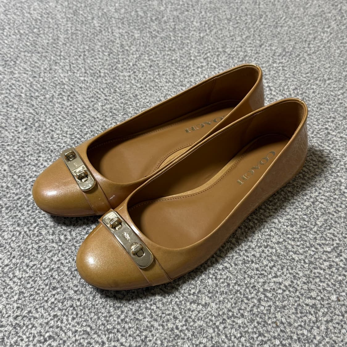 Coach 코치 오스왈드 플랫 슈즈 235 상품이미지4