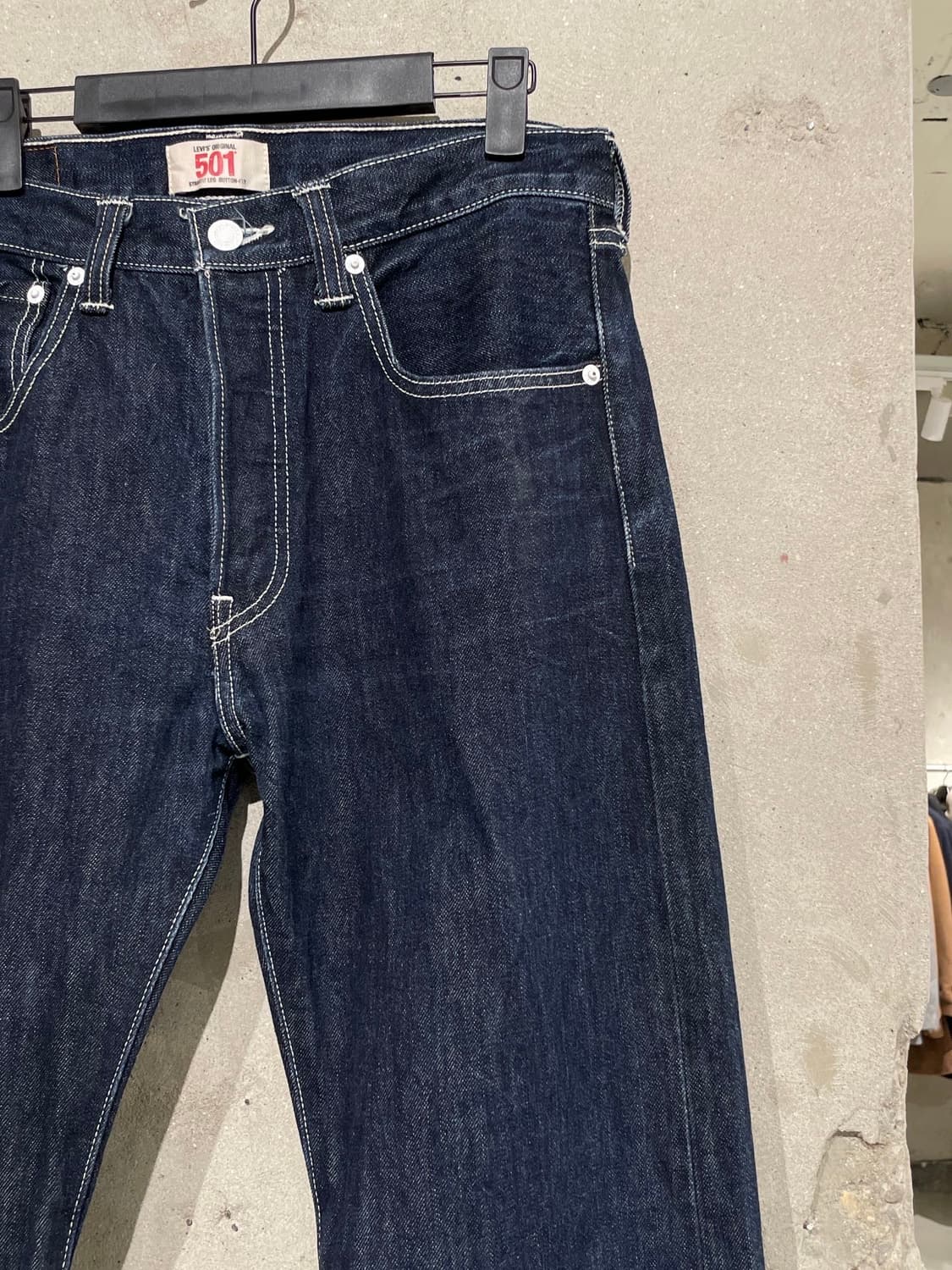 리바이스 501XX 레드탭 진청 백 플랩포켓 스트레이트 데님 팬츠 상품이미지4