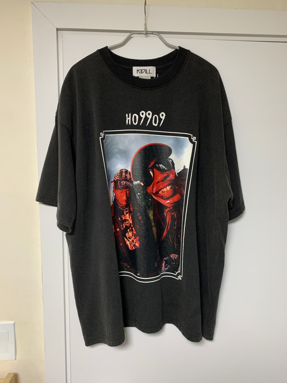 25SS KIDILL HO99O9 아티스트 티셔츠 OS 상품이미지1