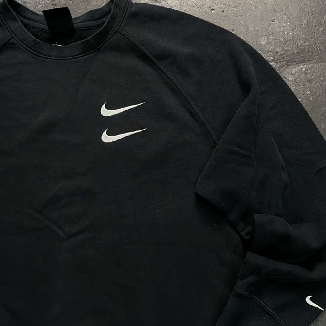 105 나이키 더블 스우시 맨투맨  상품이미지2