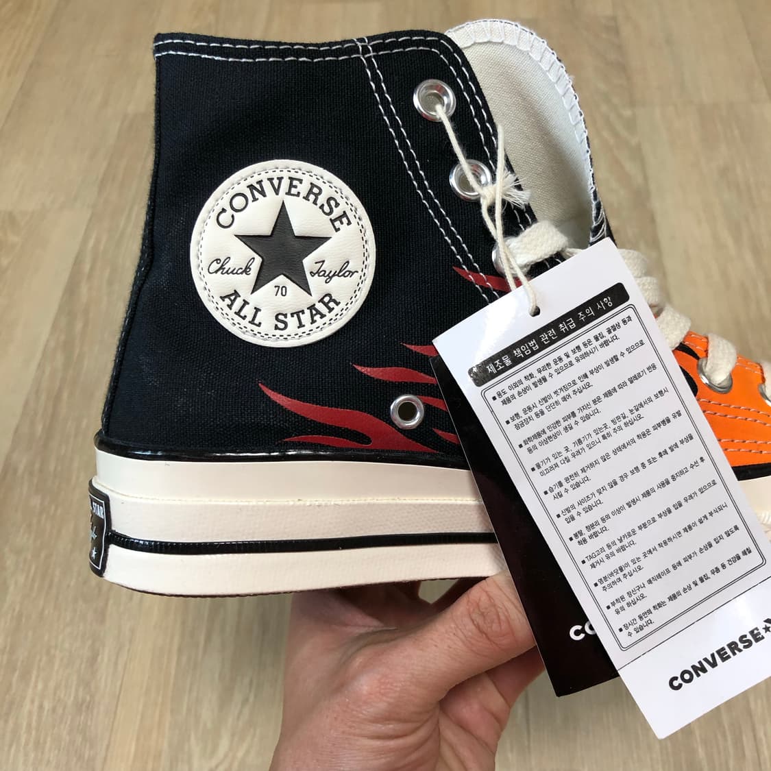 (240) 새상품 컨버스 CONVERSE 척 70 하이 블랙 레드 프레임 상품이미지2