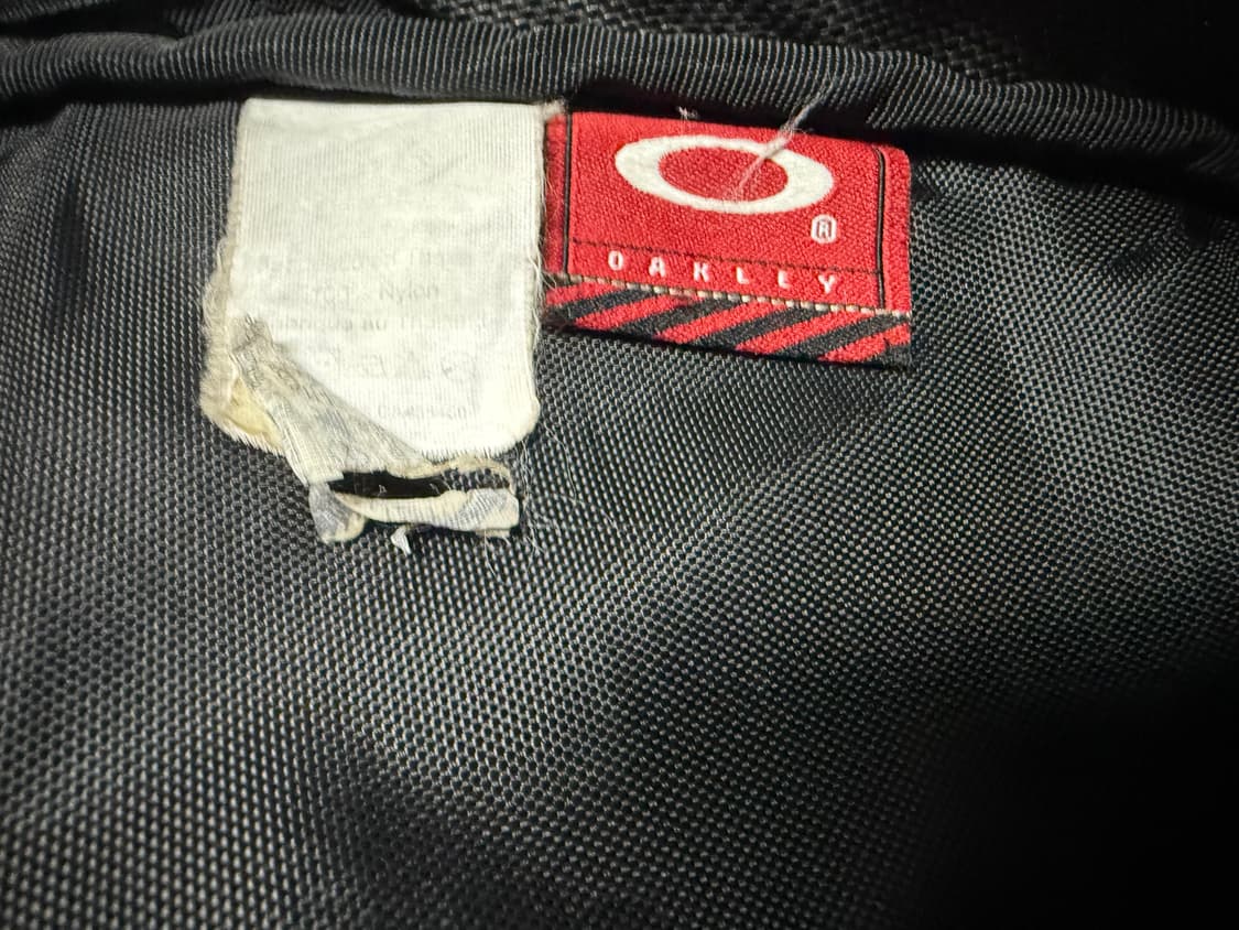 오클리 아이콘 백팩 상품이미지4