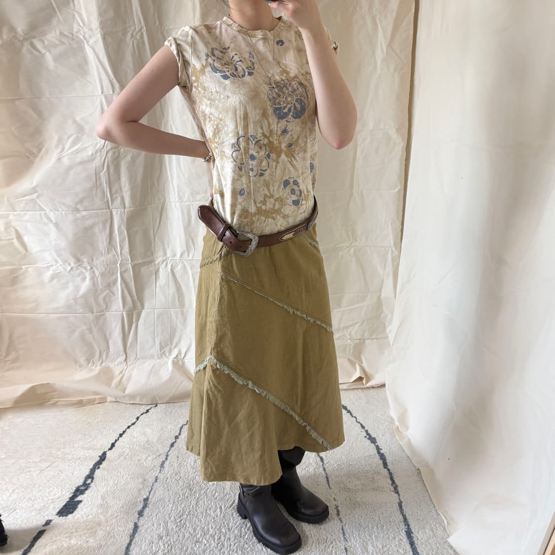 Asymmetric Paneled Linen Midi Skirt 상품이미지2