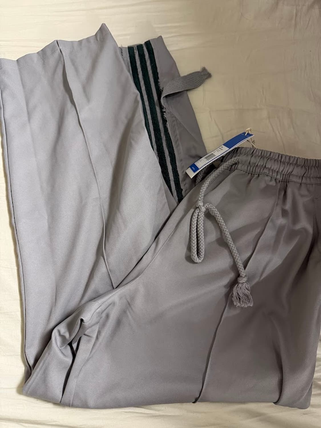 아디다스 송포더뮤트 트랙팬츠 상품이미지2