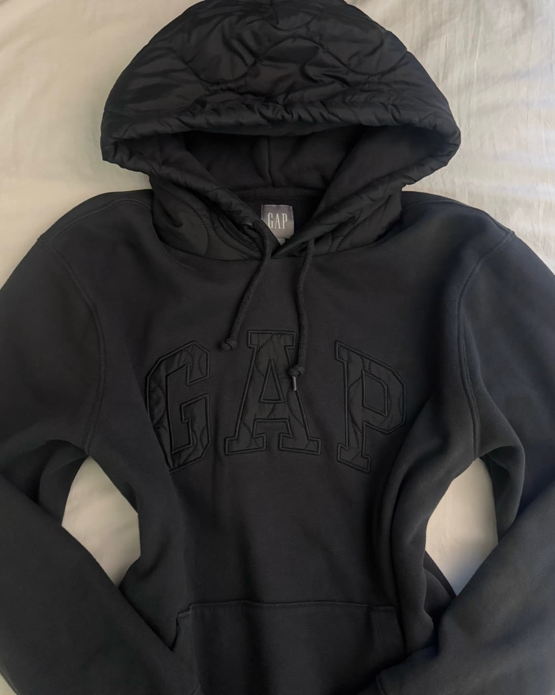 갭 블랙 퀄팅 패딩 후드티 상품이미지1