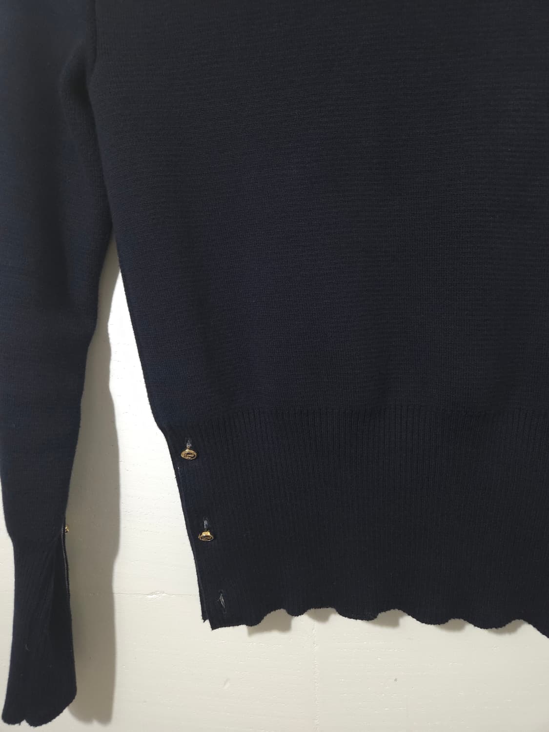 [새상품급] 톰브라운 여성 밀라노스티치 금장 니트 36 Size 상품이미지5