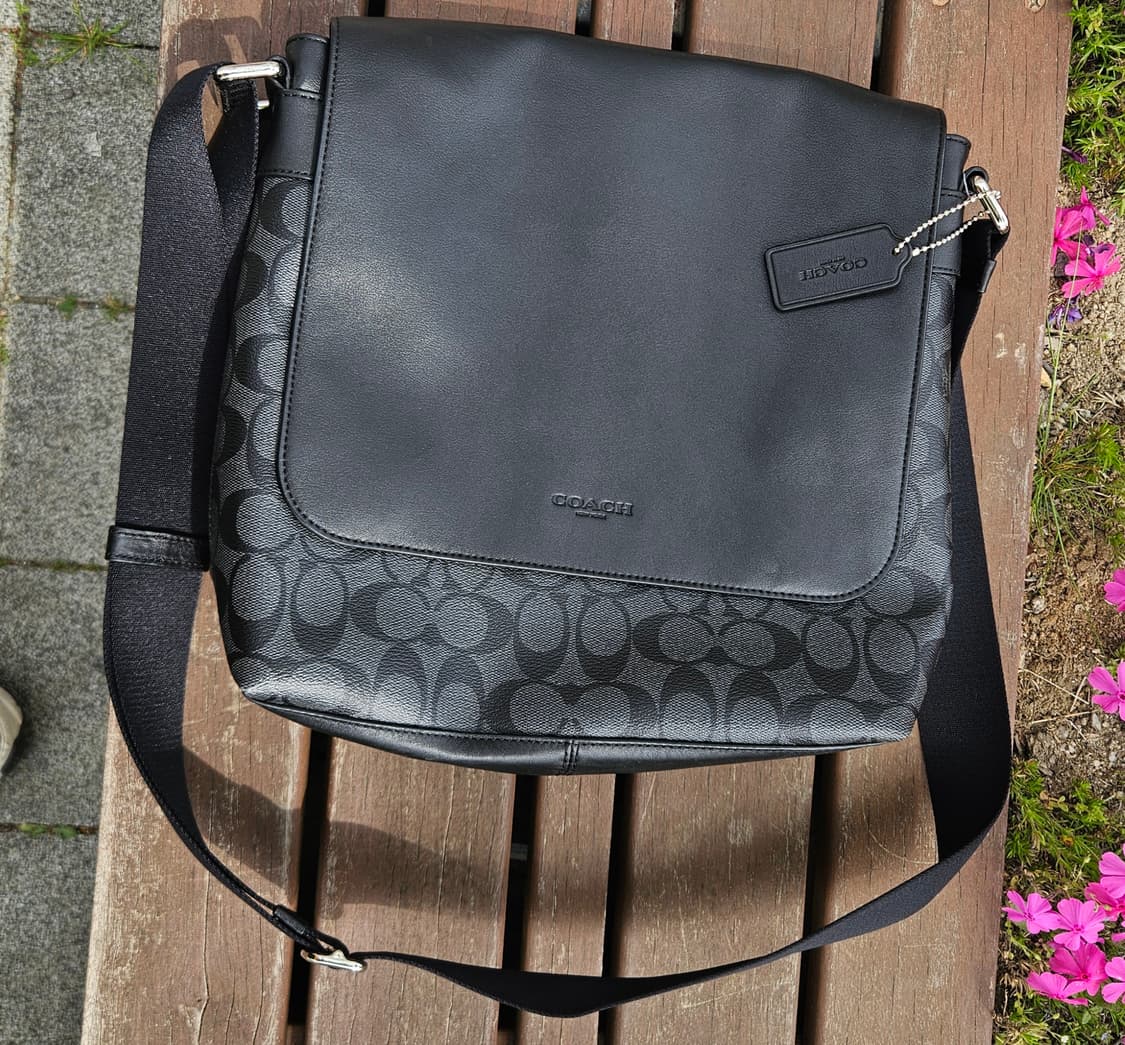 코치 시그니쳐 캔버스 메신저 크로스백/coach 상품이미지3