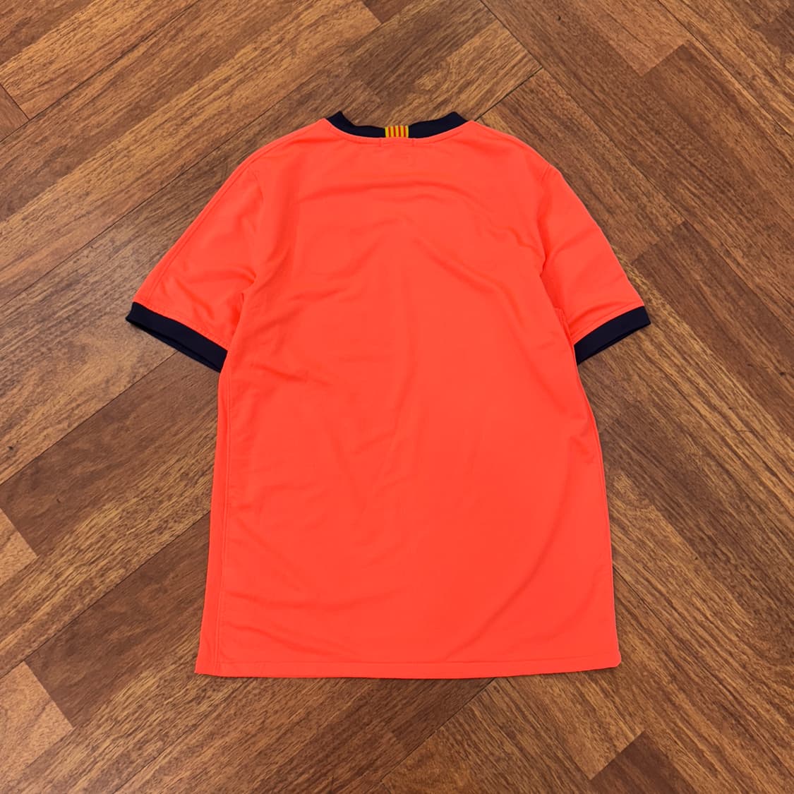 S 나이키 바르셀로나 09-11 어웨이 유니폼  상품이미지2