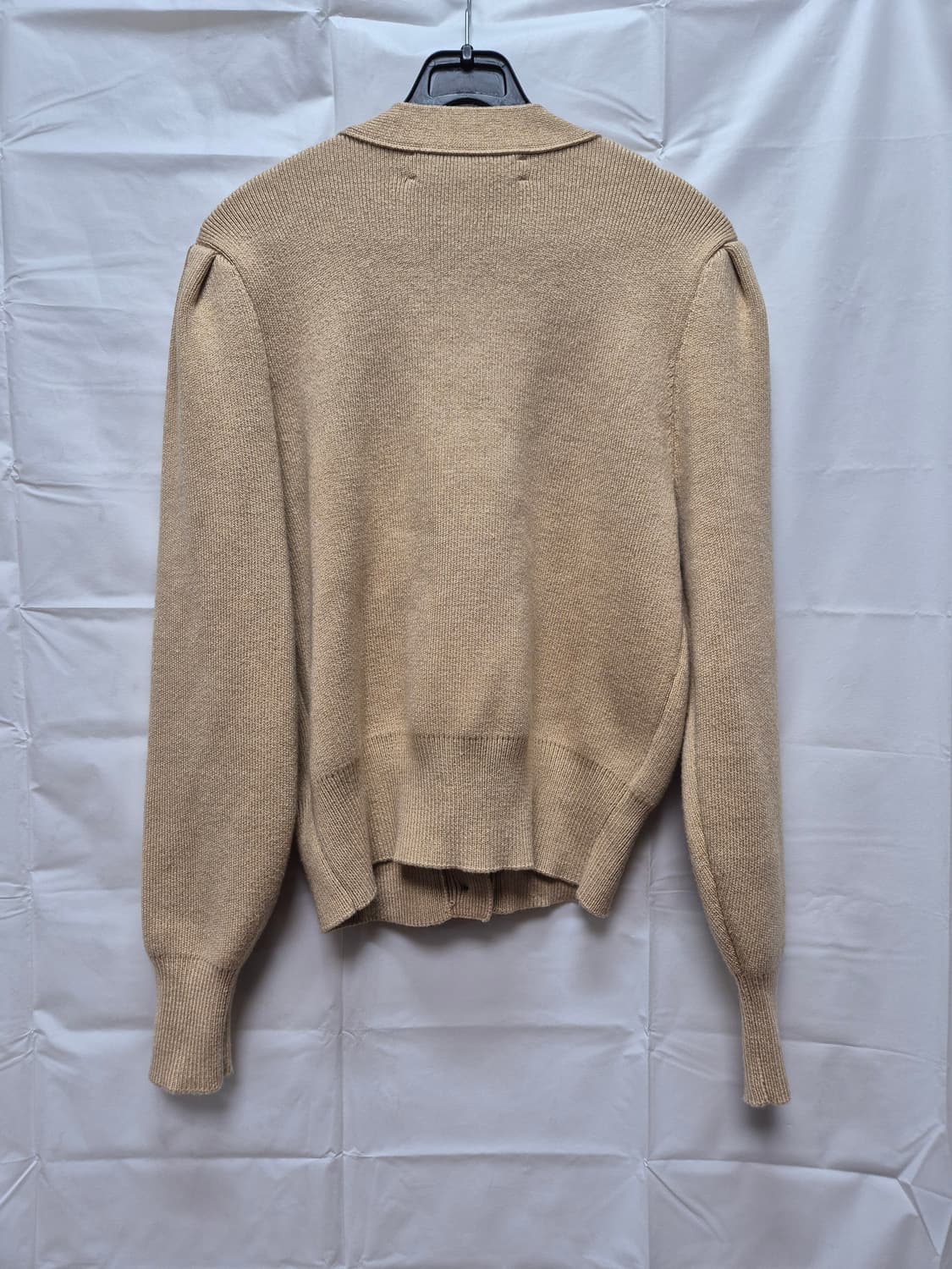 김해김 x mo&co 가디건 상품이미지5