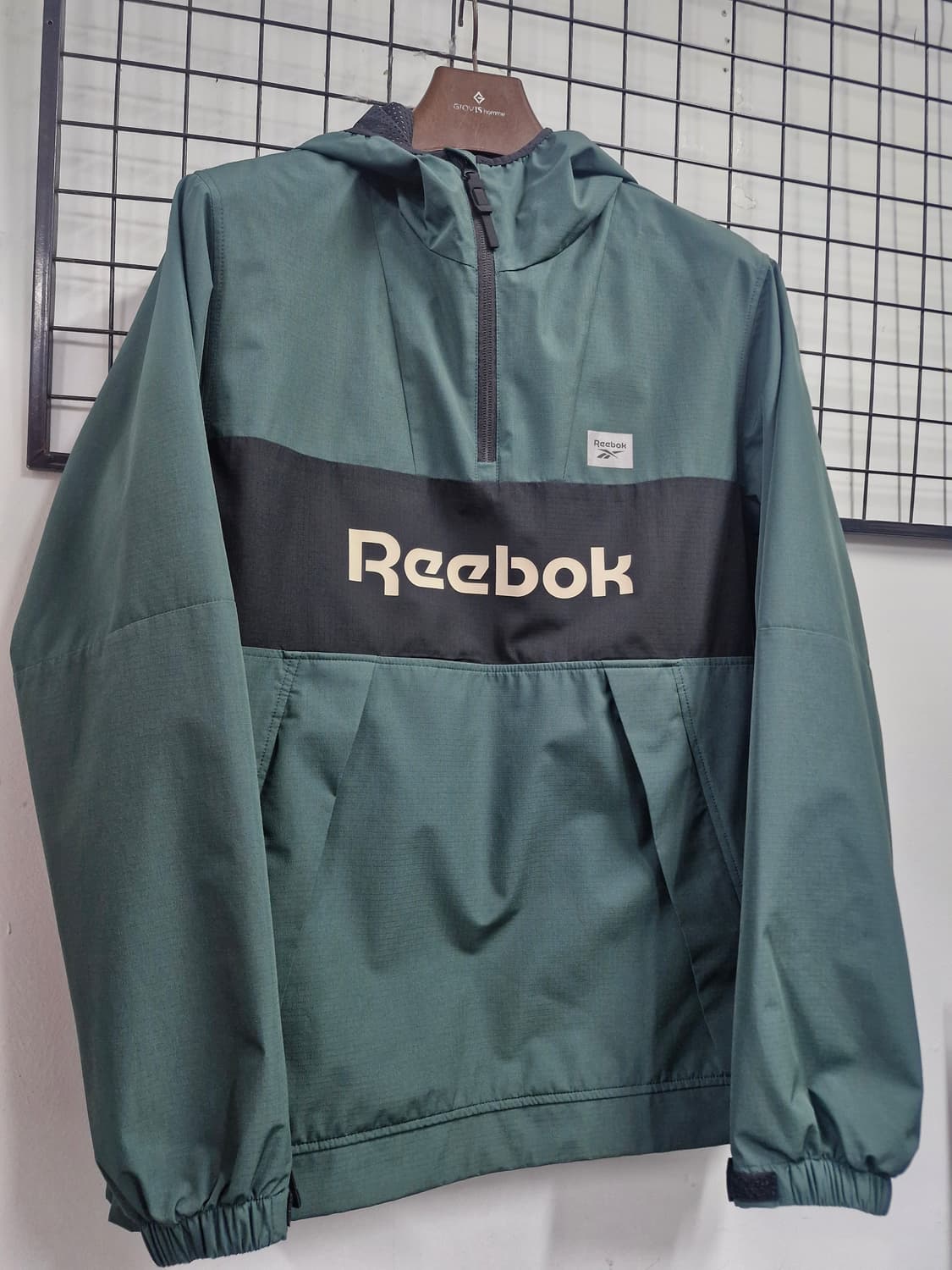 100L 리복 후드 아노락 자켓. 상품이미지2