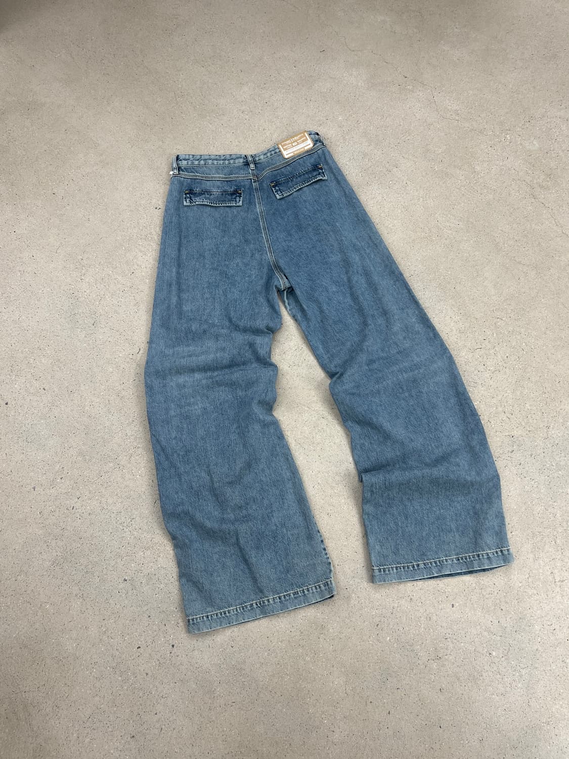 디젤 24FW P-MIRTA 데님 카고 팬츠 상품이미지5