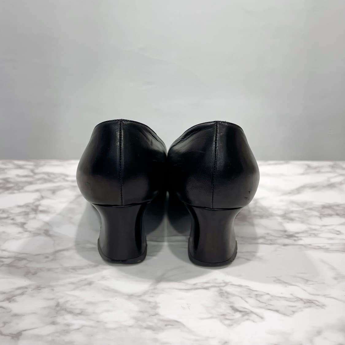 PRADA 여성 블랙 정장 구두 상품이미지4