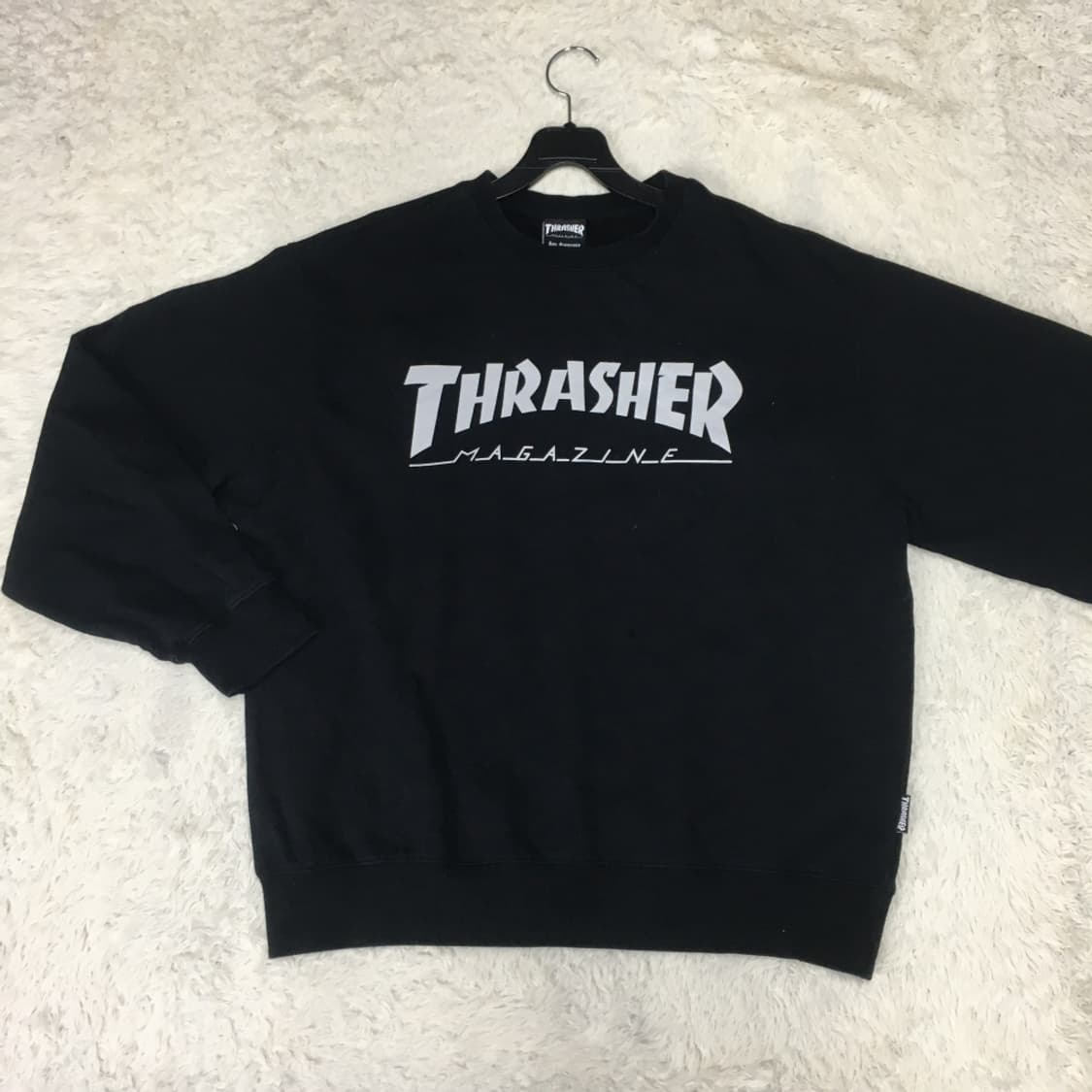 트레져 빅로고 맨투맨 CC19 상품이미지1