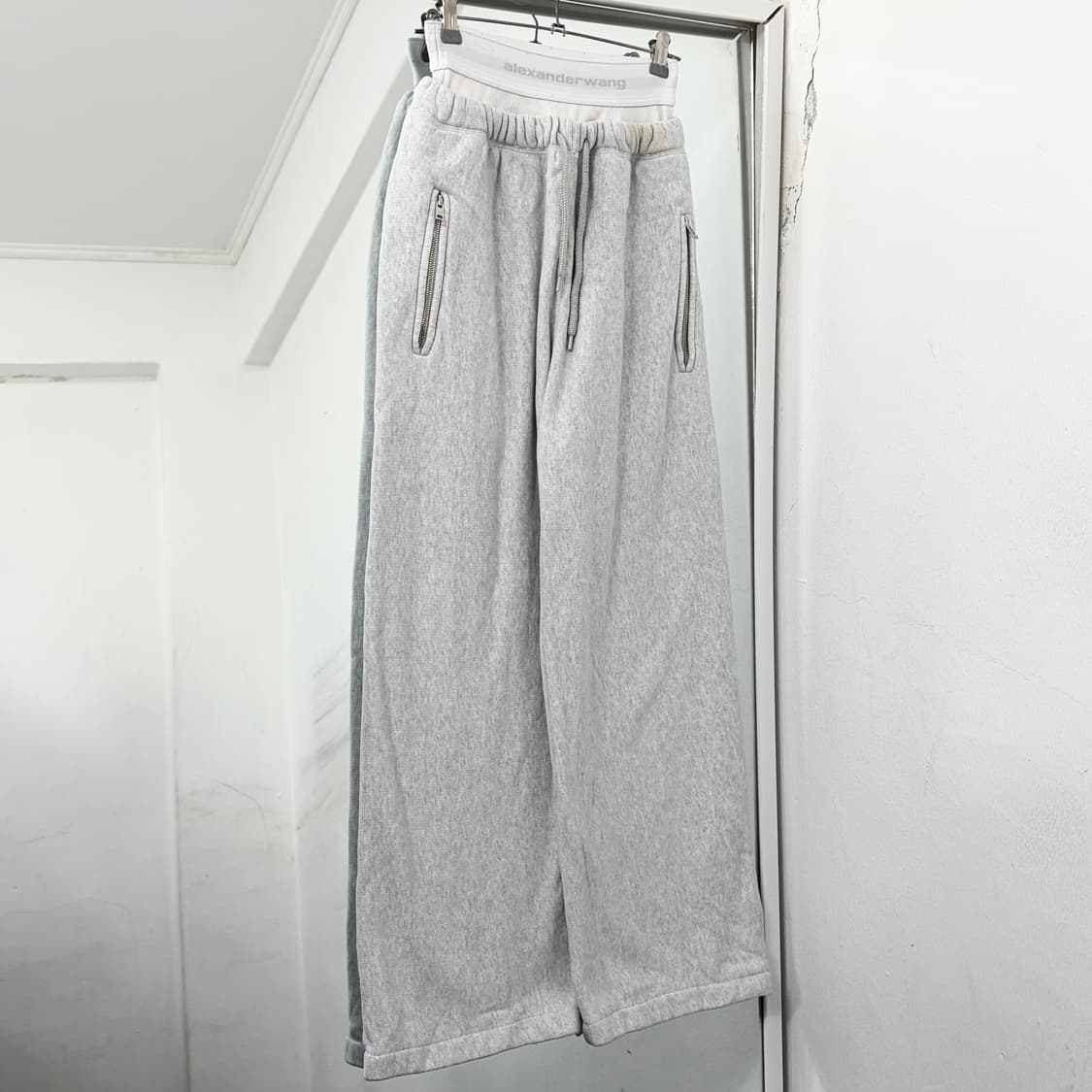 알렉산더왕 로고 웨이스트밴드 레이어드 트랙 팬츠 상품이미지4