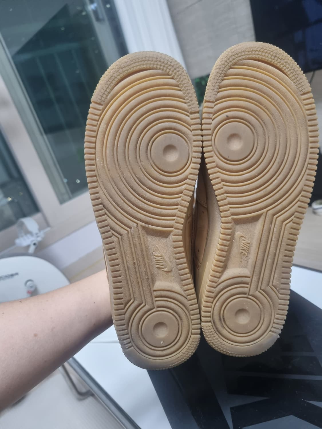 슈프림 된장포스270 팝니다 상품이미지4