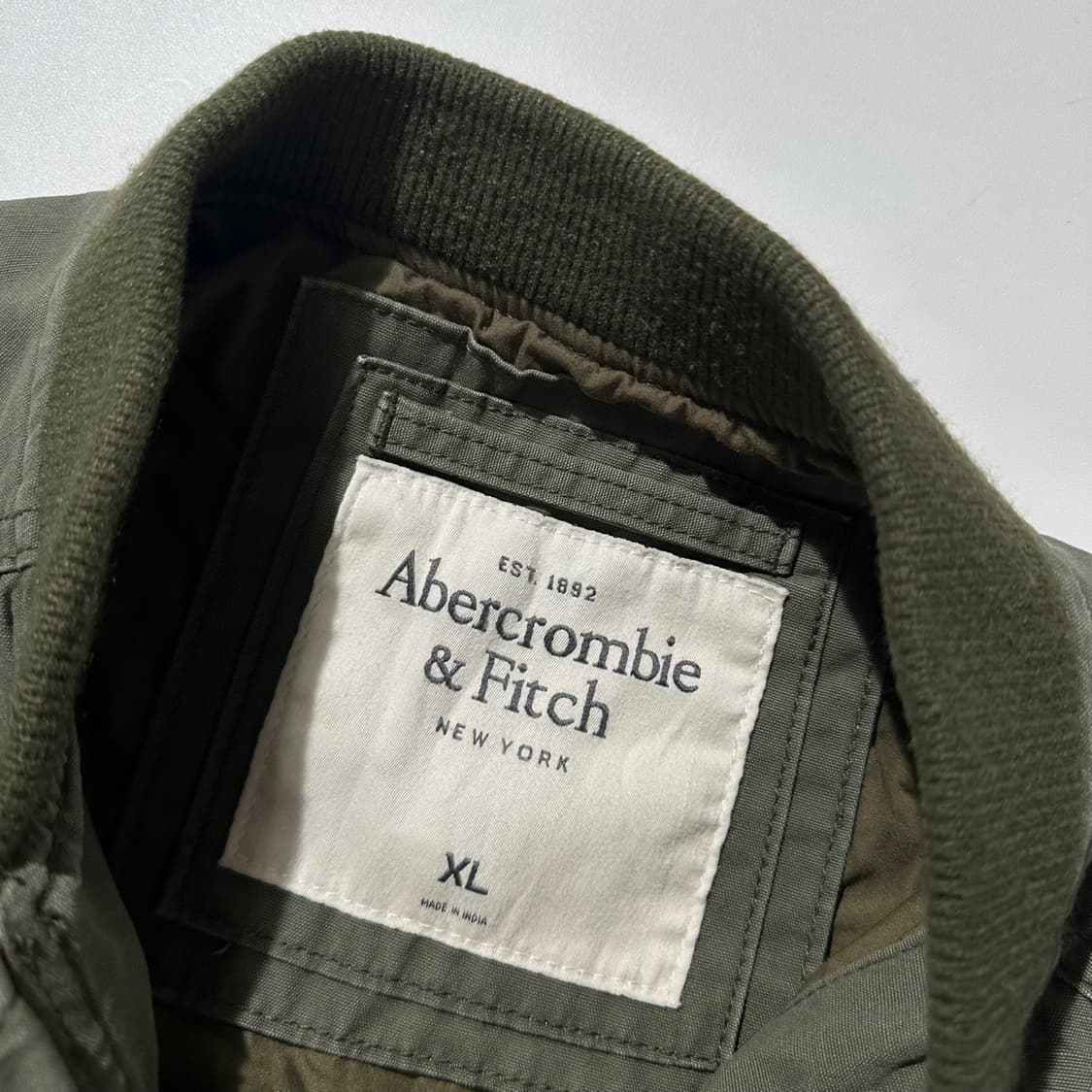 아베크롬비 워시드 코튼 봄버 블루종 자켓 상품이미지4