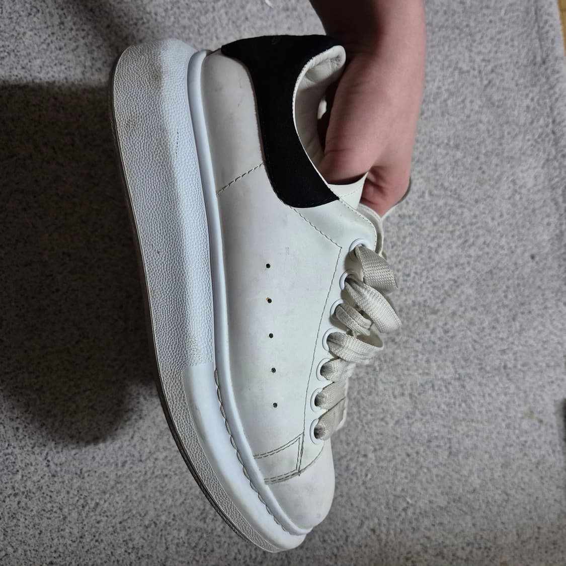 알렉산더 맥퀸 오버솔 상품이미지3