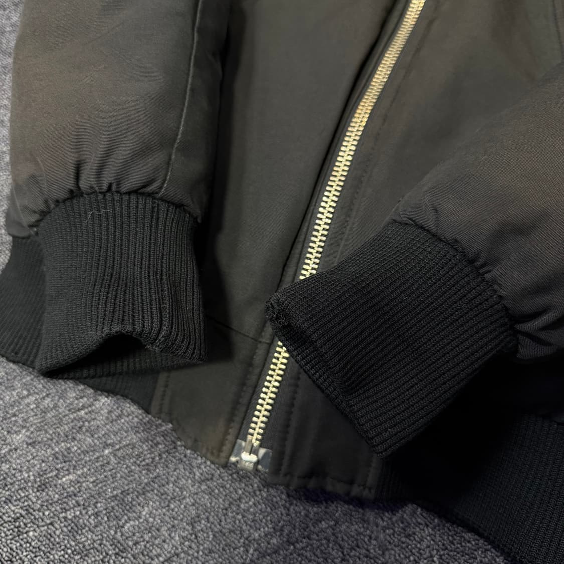 무스너클 블랙퍼 패딩  상품이미지9