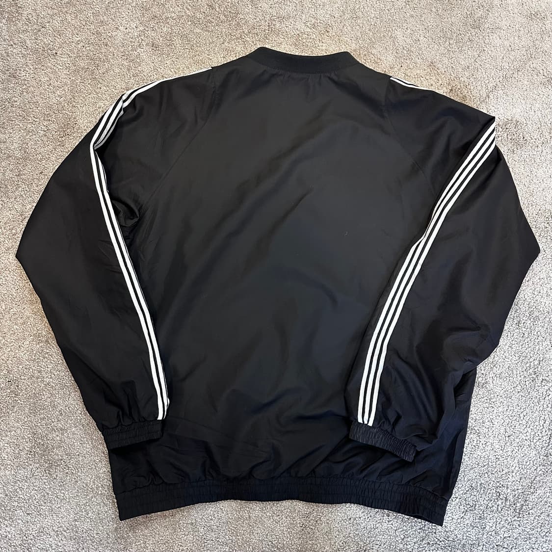 아디다스 올드스쿨 V넥 풀오버 웜업L 상품이미지6