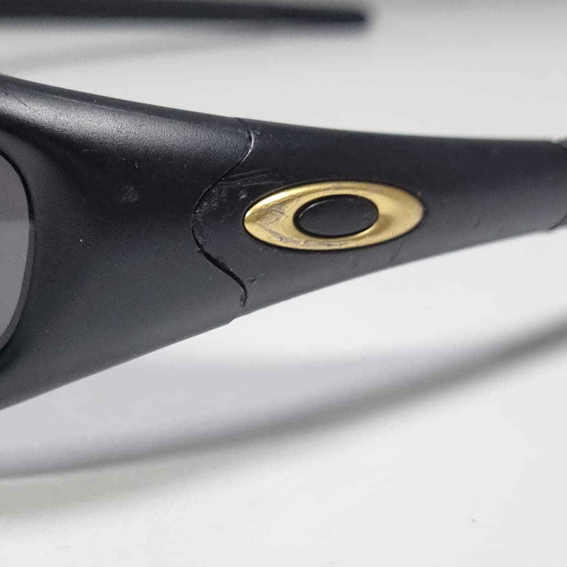 오클리  뉴스트레이트자켓 블랙 새렌즈 상품이미지8