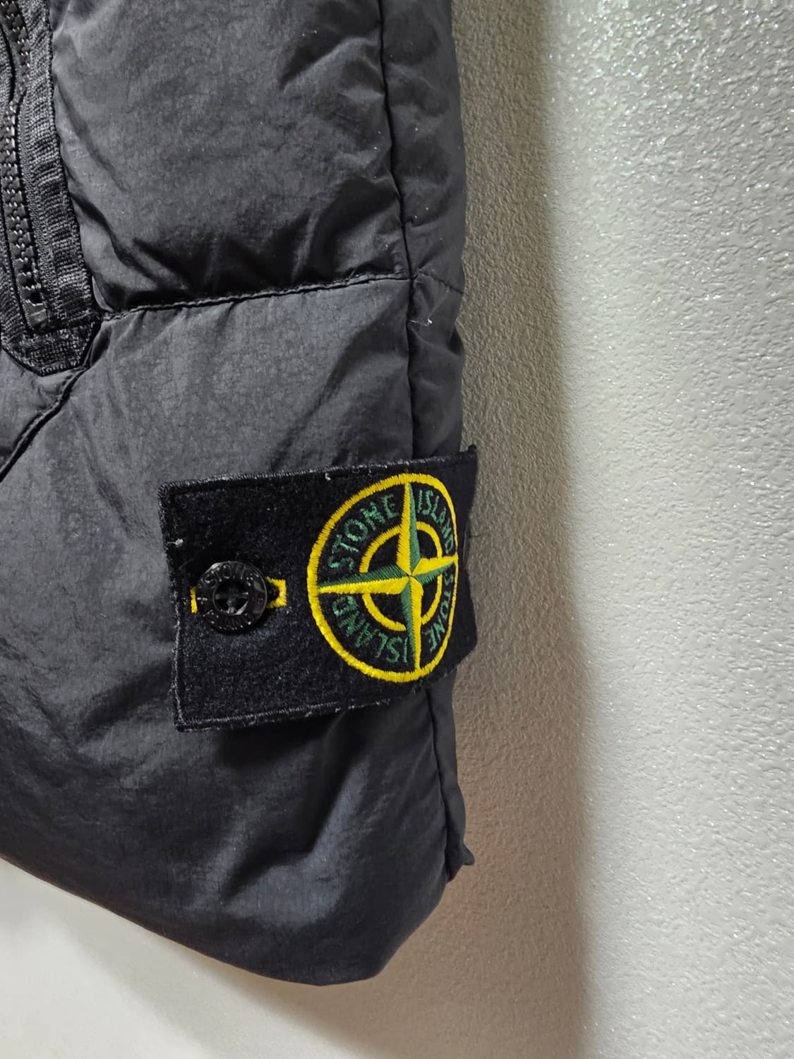 스톤아일랜드 크링클랩스 패딩조끼 상품이미지3