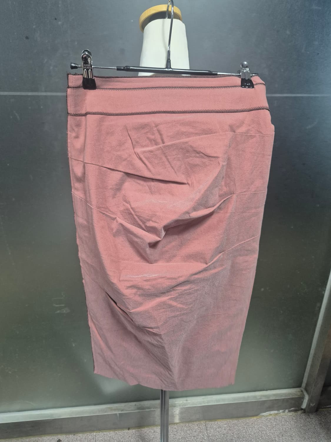 디나모 핑크색 Made in Italy 치마 상품이미지3