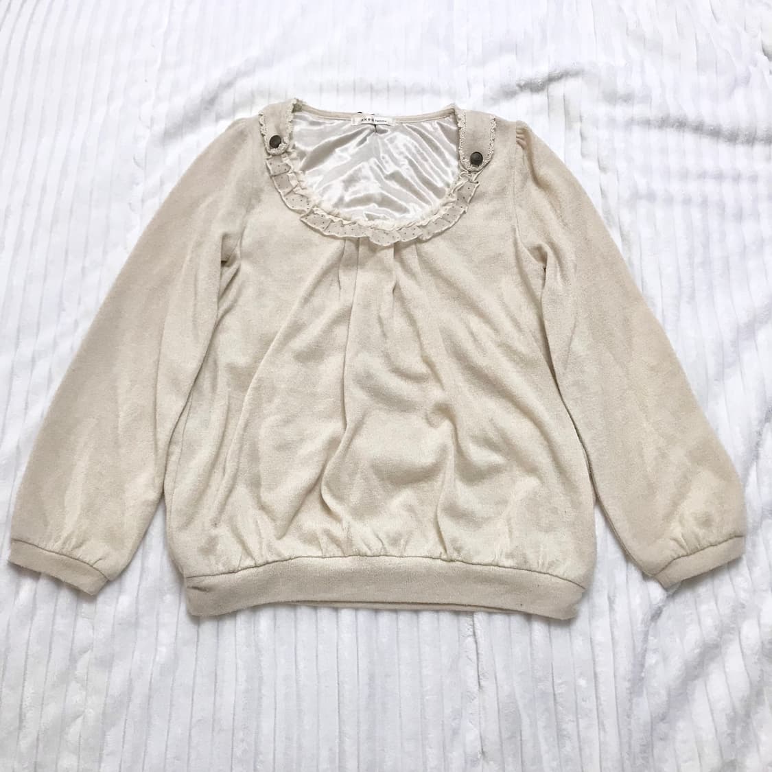 엑시즈팜 프릴 도트 티셔츠 모리히메갸루히메카지 상품이미지1