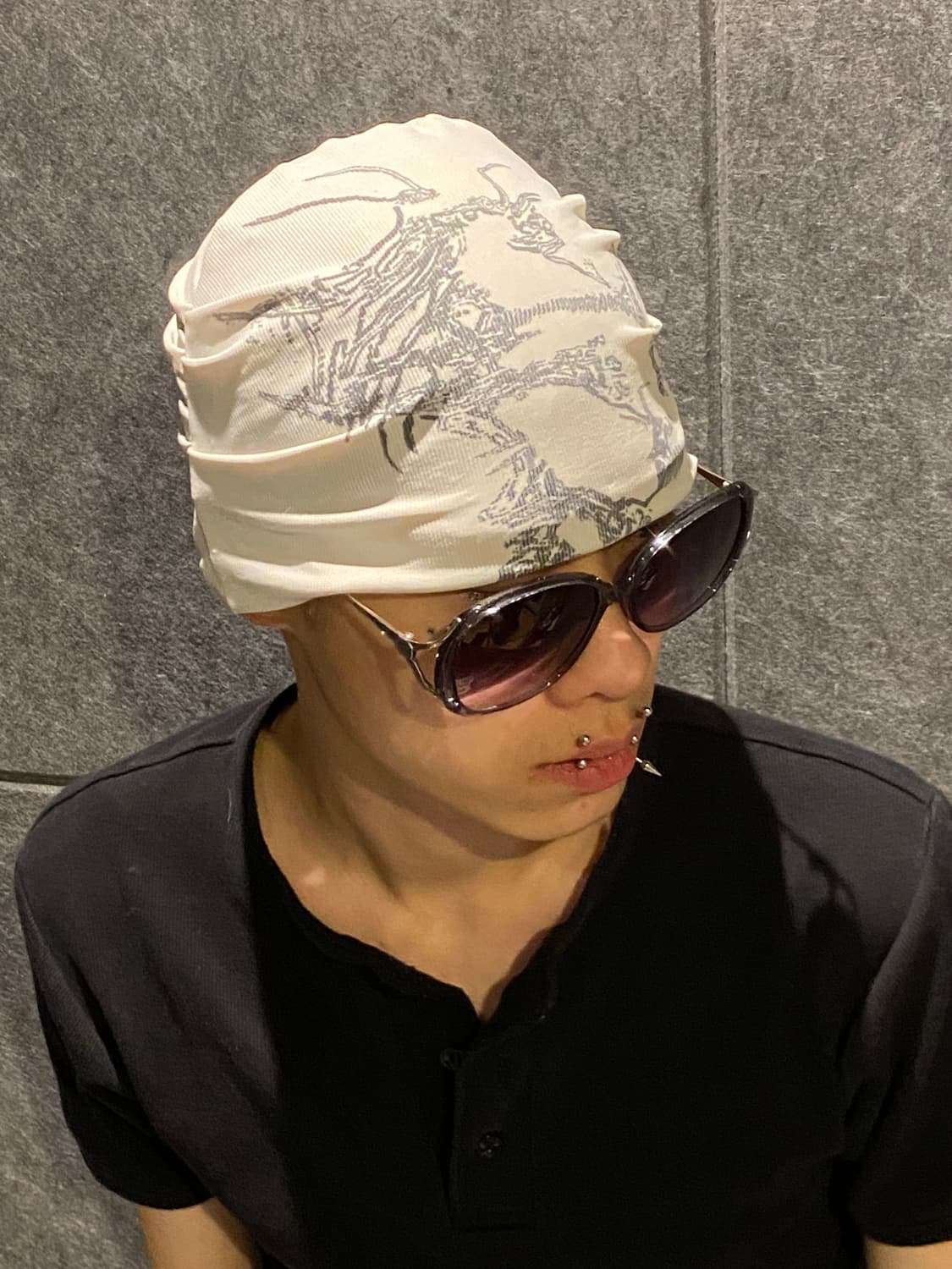Hugyourskin beanie white os 상품이미지1