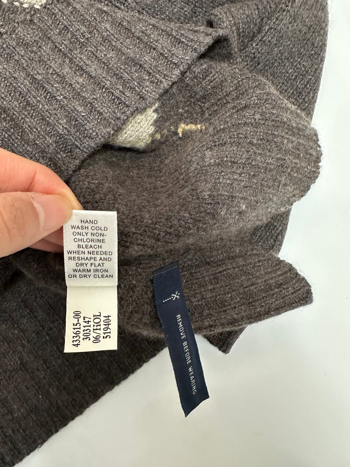 바나나리퍼블릭 울 캐시미어 브이넥 아가일 니트 상품이미지9