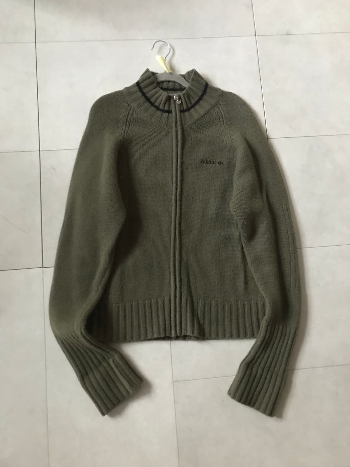 아디다스 00s 카키 니트집업 상품이미지9