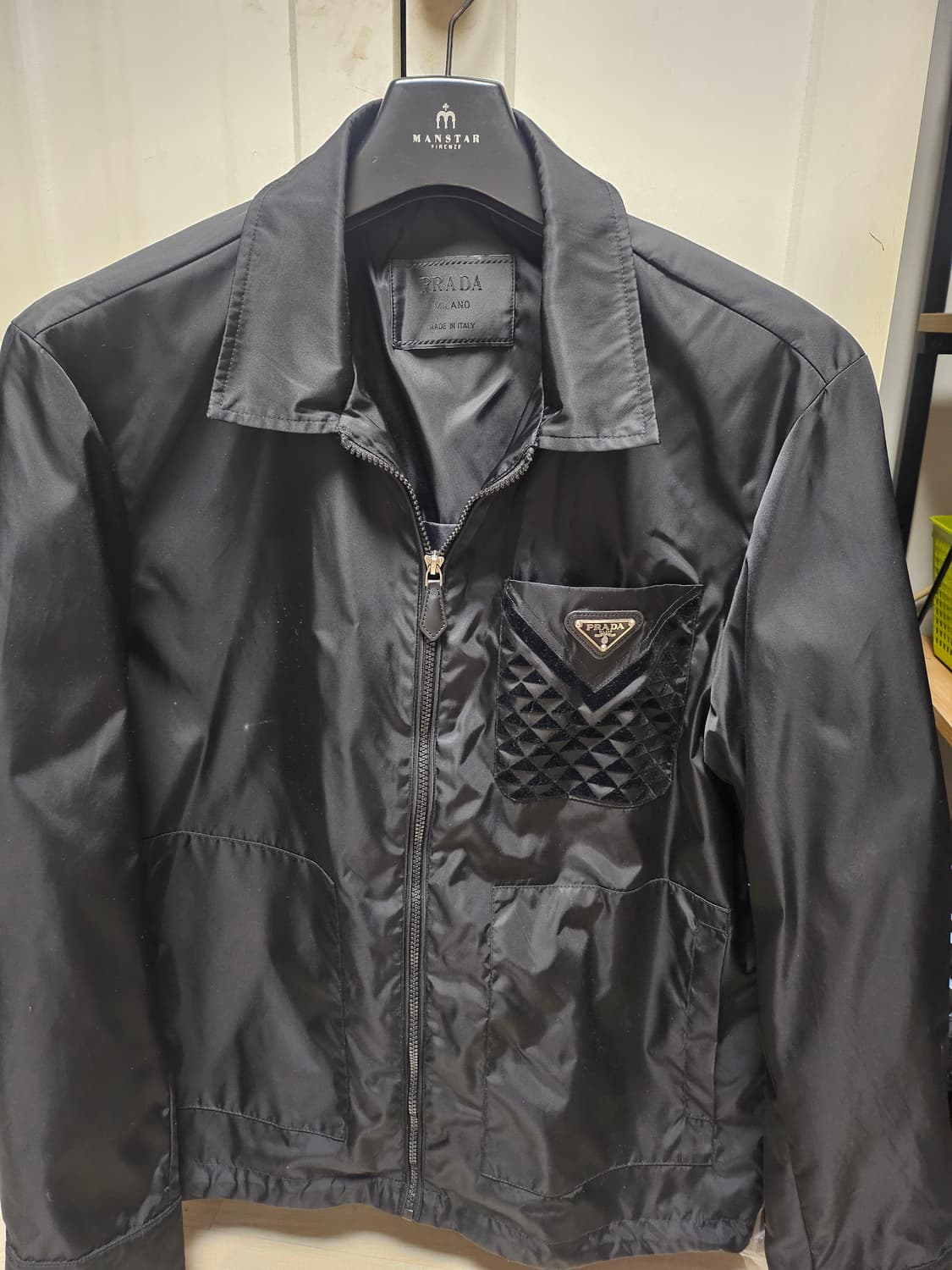 프라다 바람막이 자켓 사이즈 100정도 상품이미지1