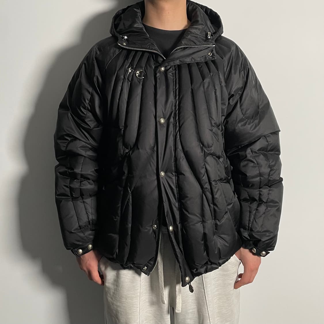 떠그클럽 케이브 후드 다운패딩 (on.20)   상품이미지1