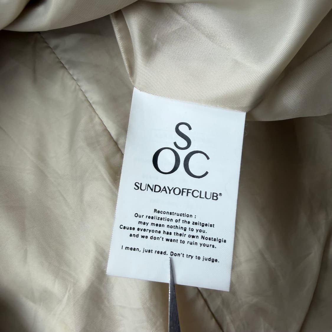 선데이오프클럽 하네스 트렌치코트 상품이미지7