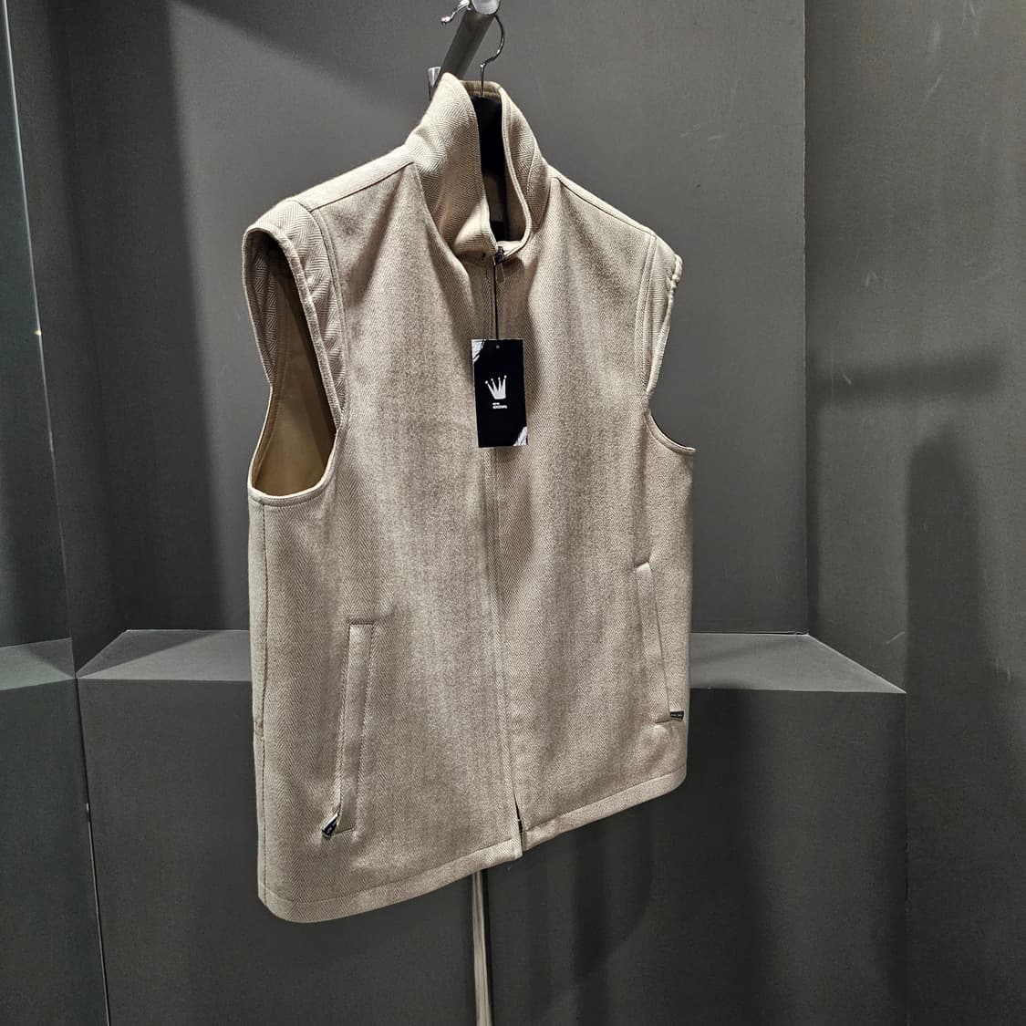 로로피아나 캐시미어 헤링본 집업 베스트 상품이미지1