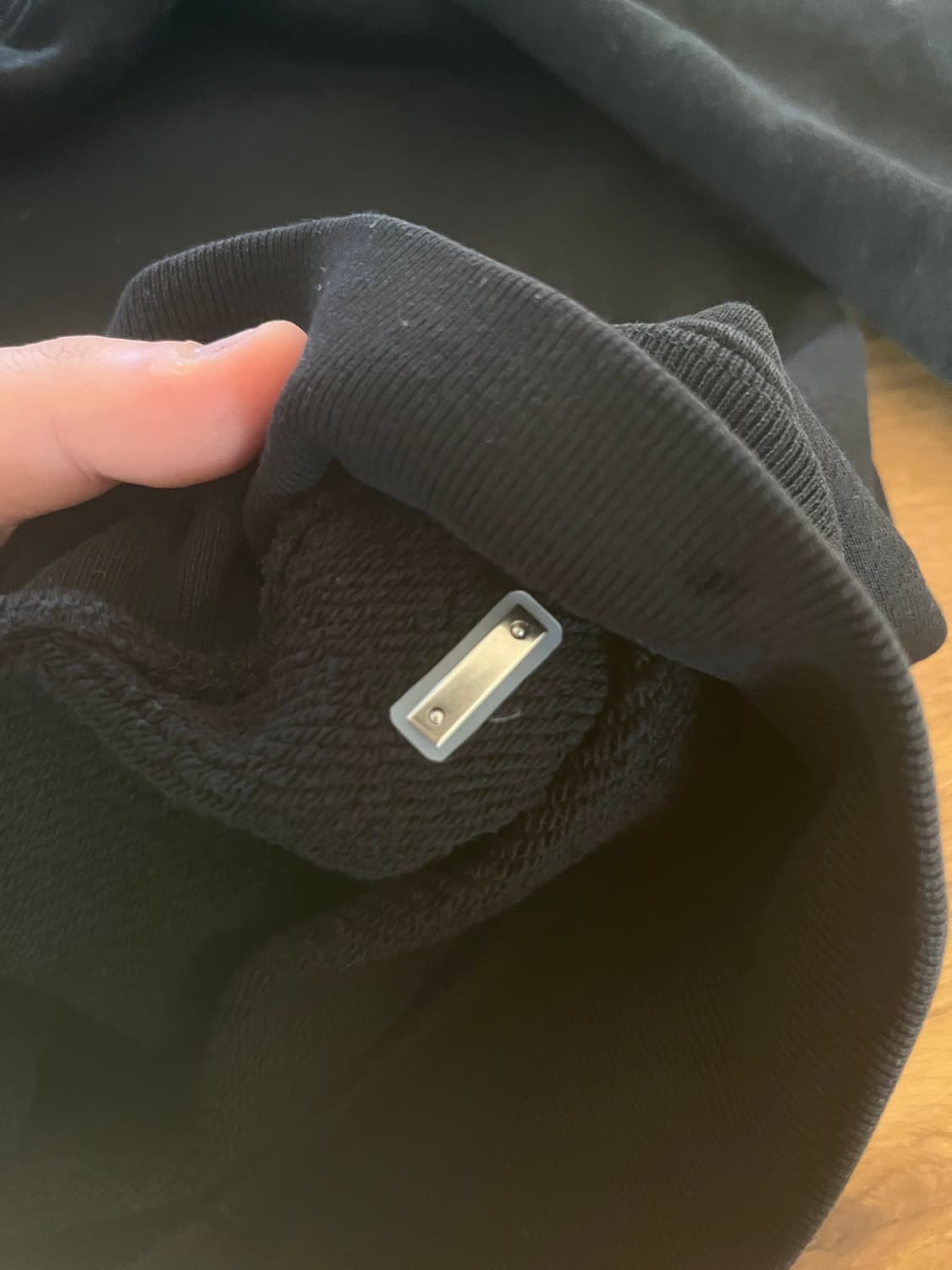 아미리 art districs 맨투맨 s 상품이미지3