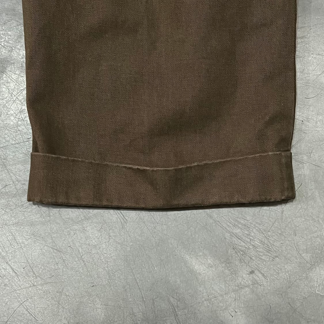  폴로랄프로렌 브라운 투턱 치노팬츠 y15526 상품이미지5