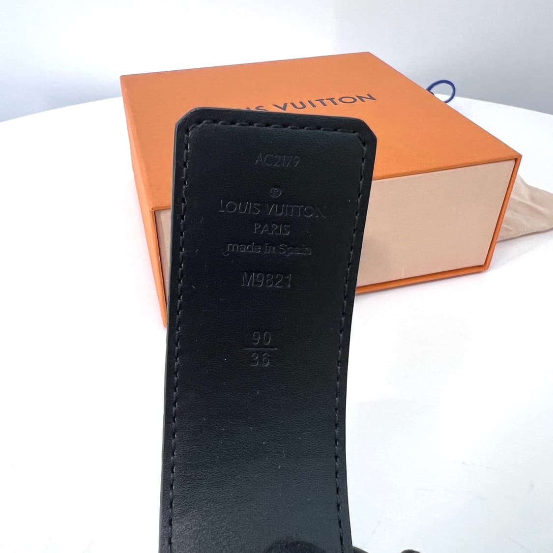 [90사이즈] 루이비통 LV 이니셜 리버서블 모노그램 벨트  상품이미지7