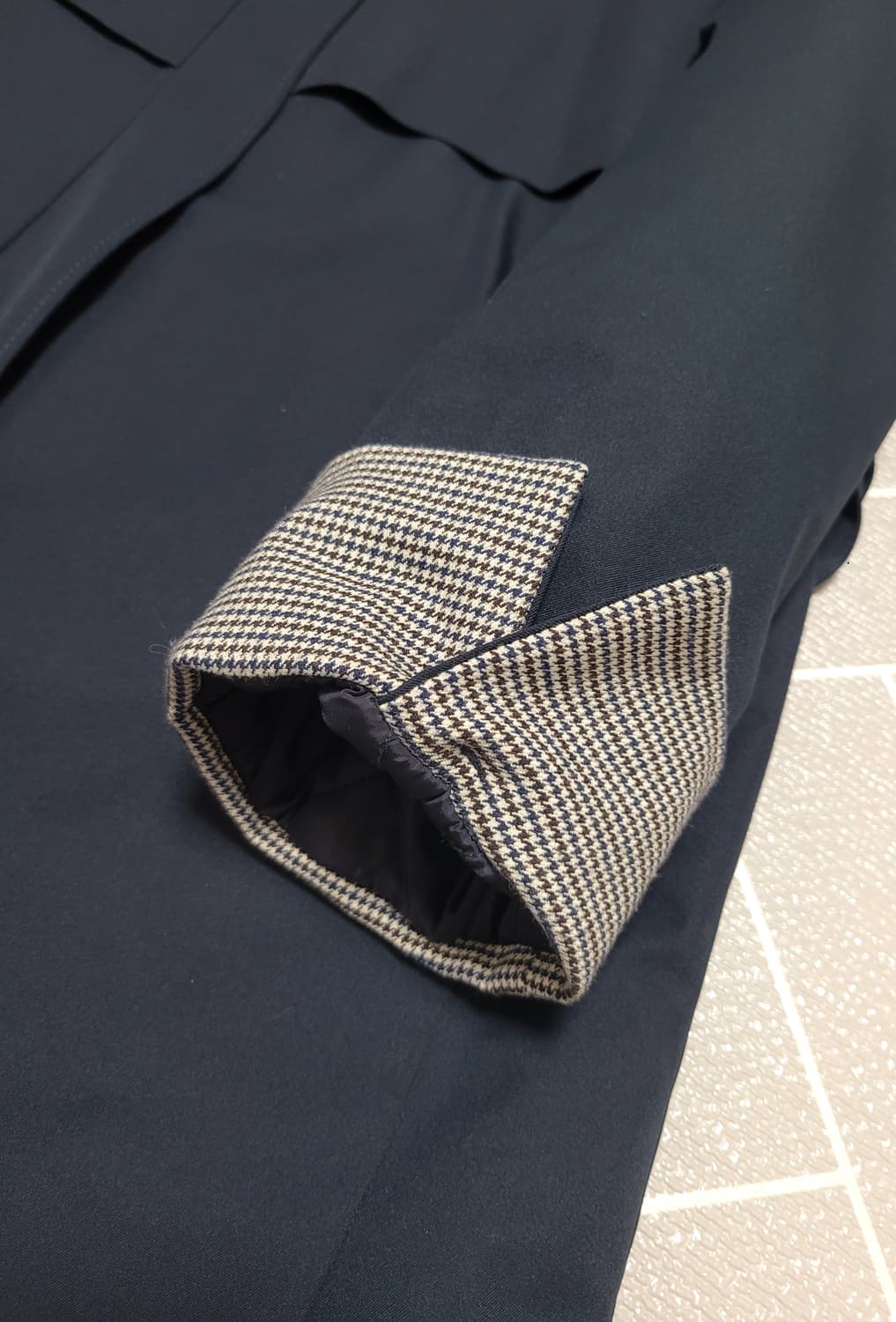 아.테스토니 퀼팅 누빔 트렌치 코트 95 (66) 상품이미지6