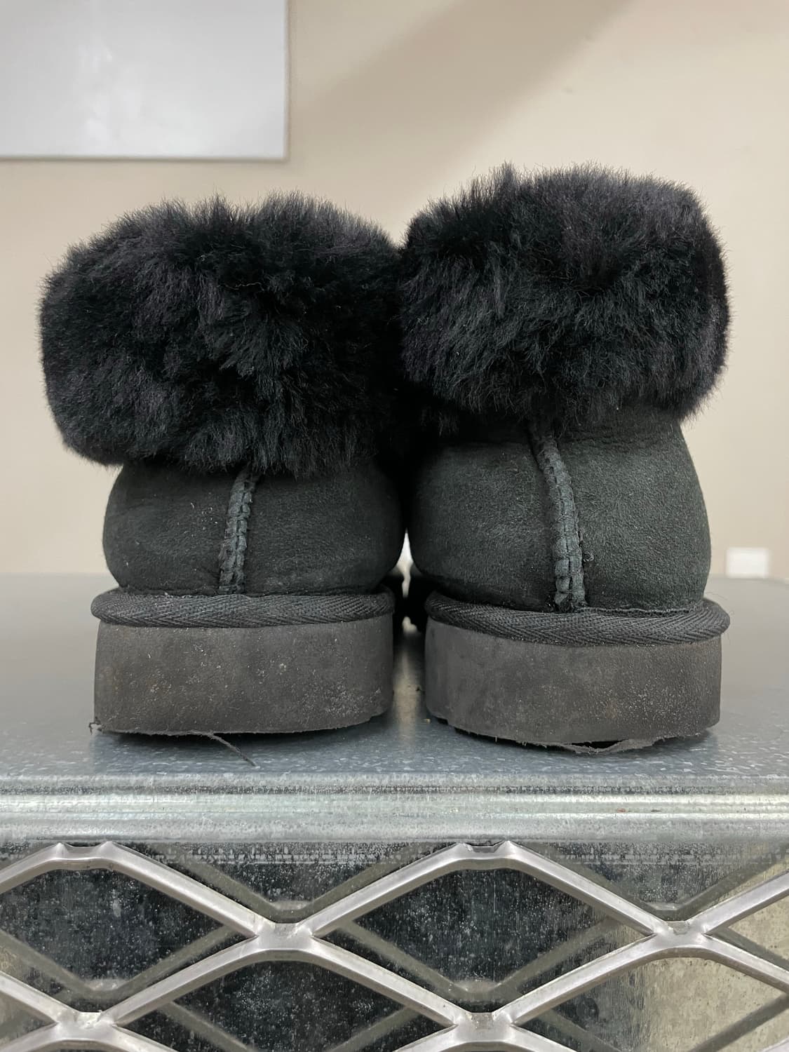 어그 타제트 슬립온 블랙 250 상품이미지3