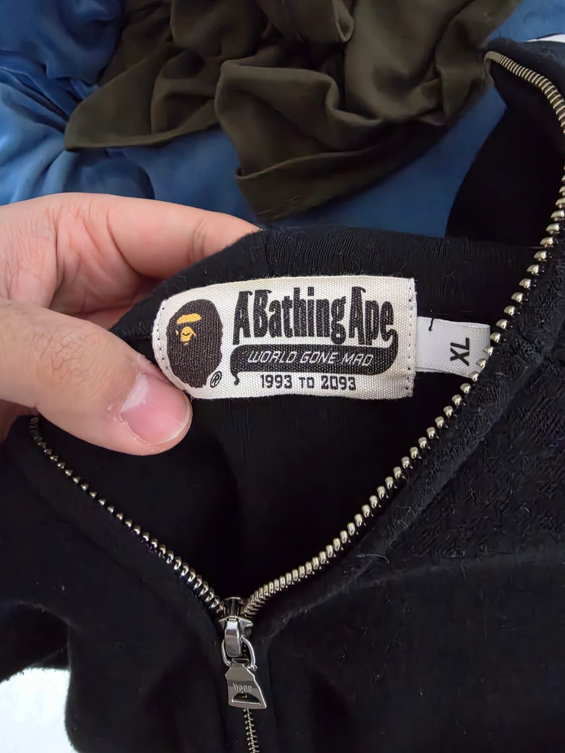 베이프 매드 샤크 후드 xl 바운티 헌터스 콜라보  상품이미지3