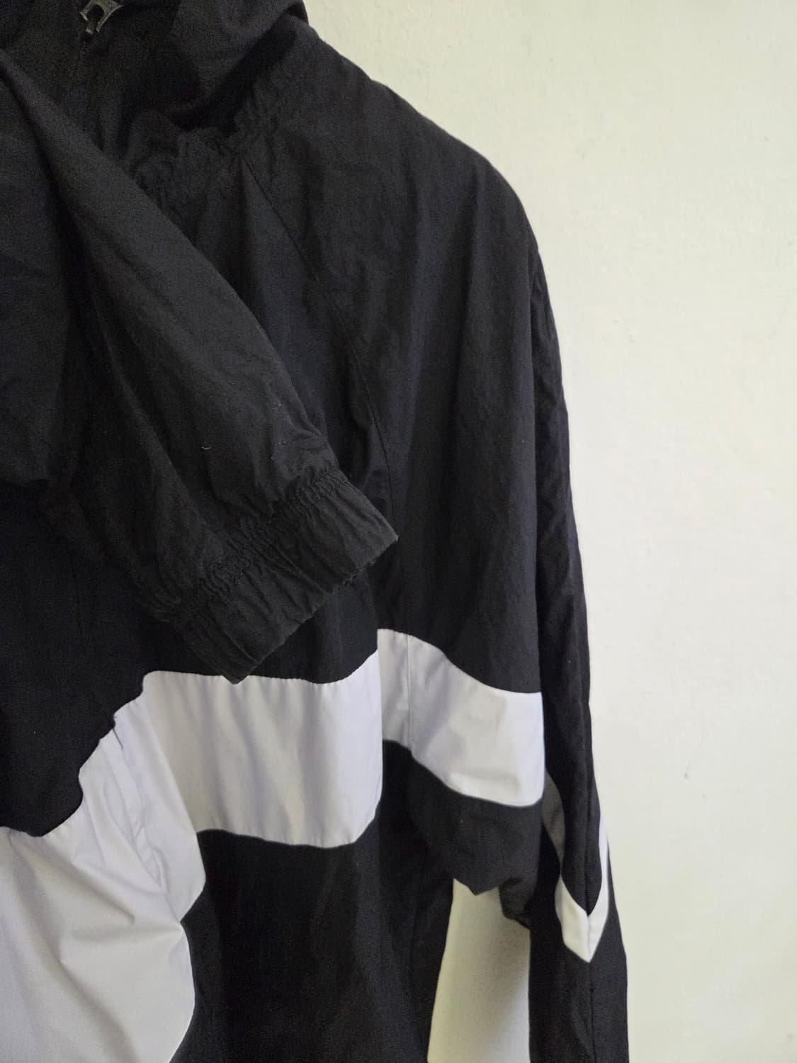 나이키 빅스우시 바람막이 XL 블랙 상품이미지4