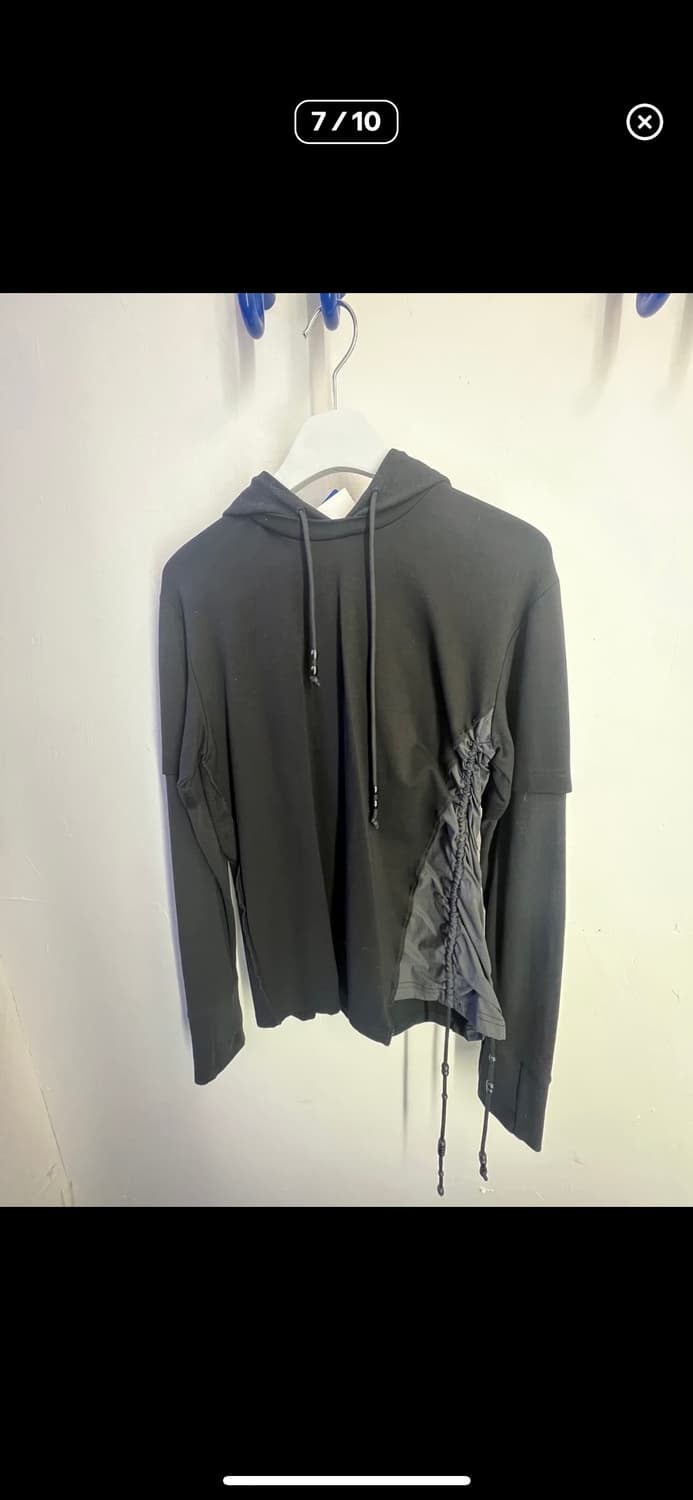 혜인서 트위스티드 후드 블랙2사이즈 상품이미지1