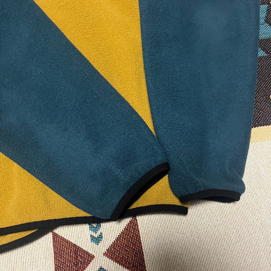 파타고니아 신칠라 투톤 컬러 스냅티 M 상품이미지2