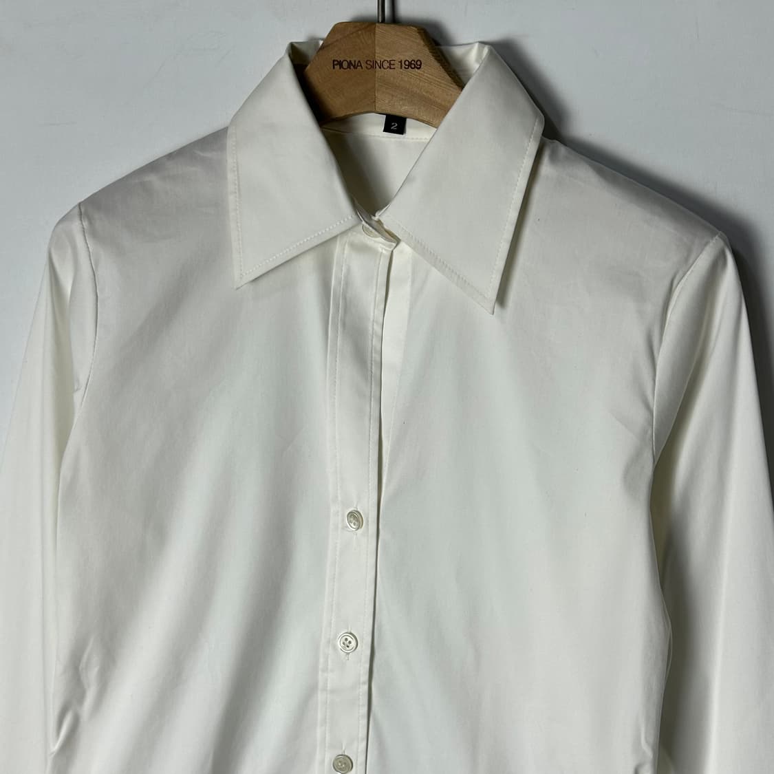 [theory] 띠어리 미니멀 화이트 셔츠 상품이미지3