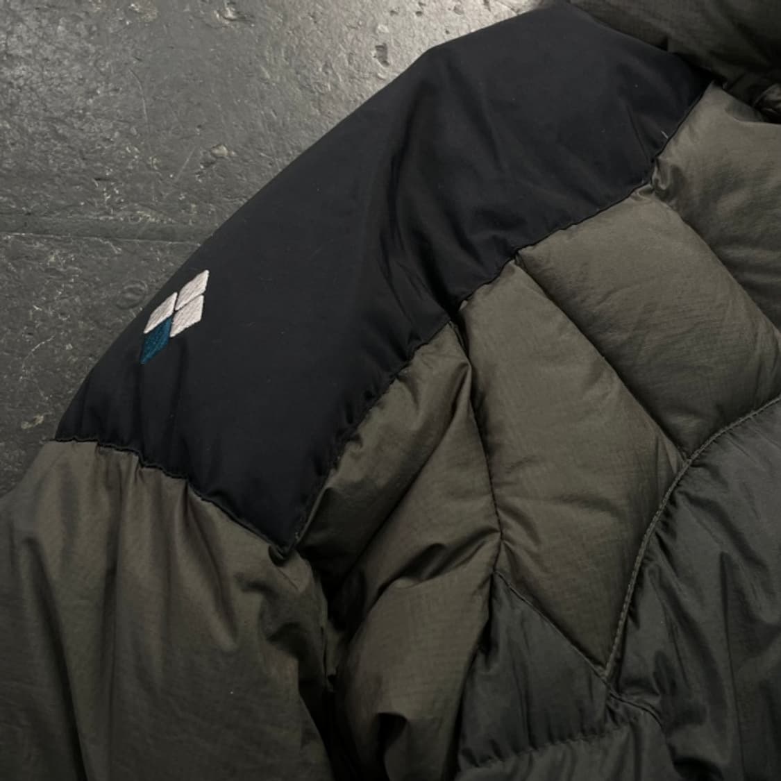 105 몽벨 구스다운 패딩 상품이미지3