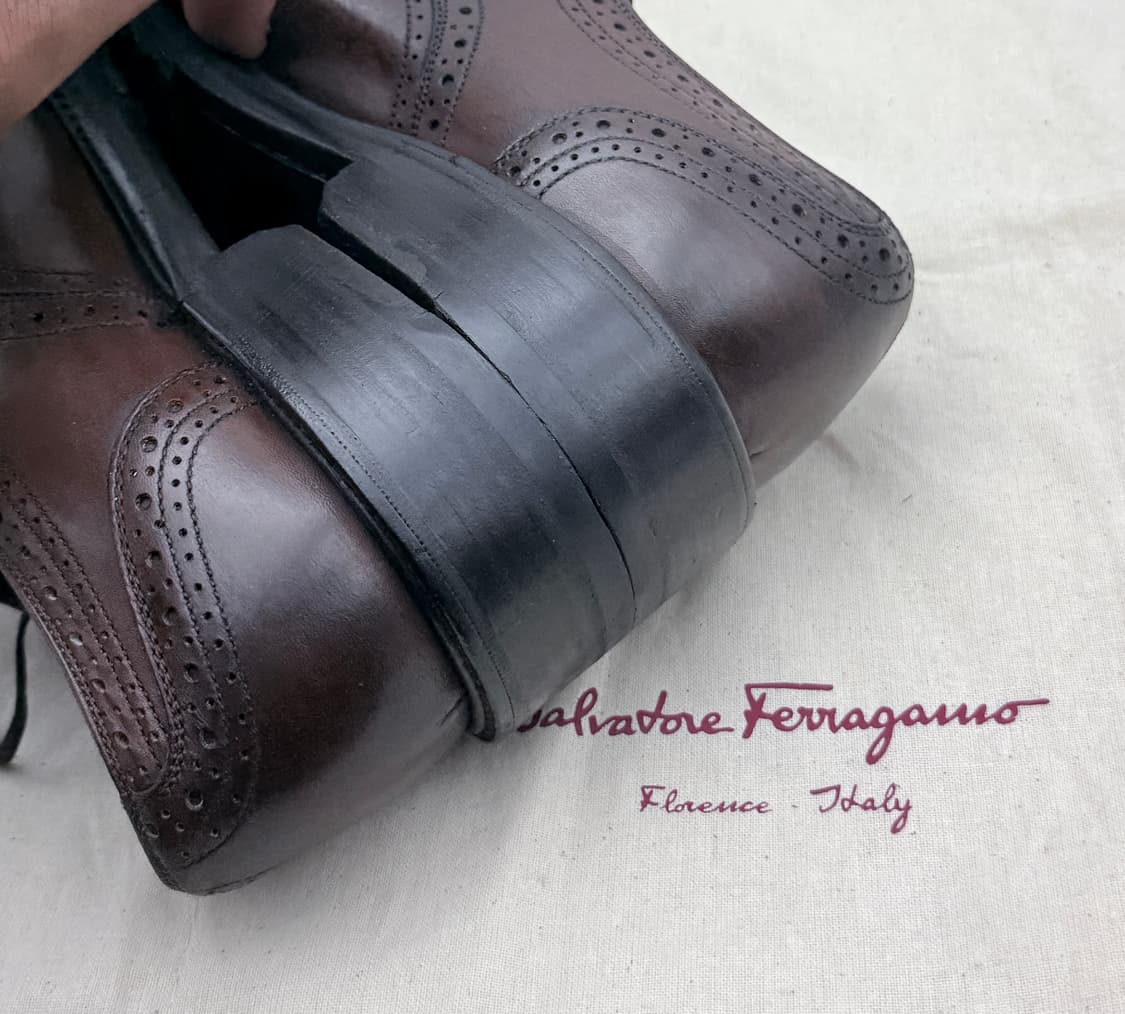 정품)페라가모 250 상품이미지7