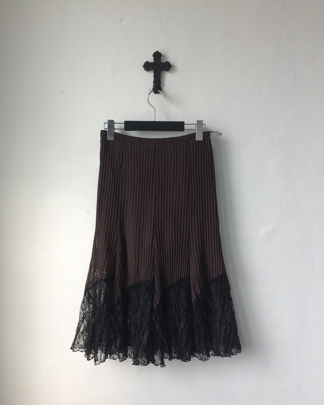 Lace trimming pleats midi skirt 상품이미지2