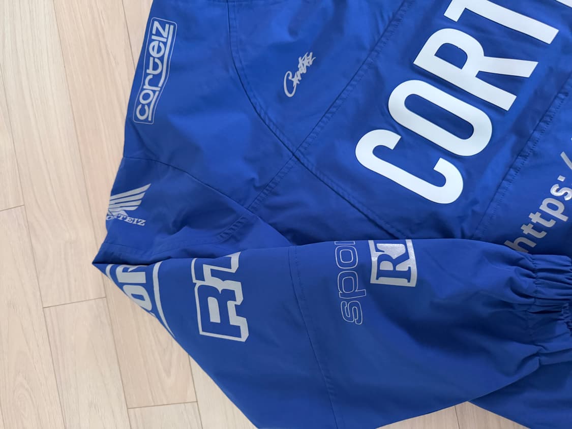 코르테이즈 sponsors training pullover 상품이미지4