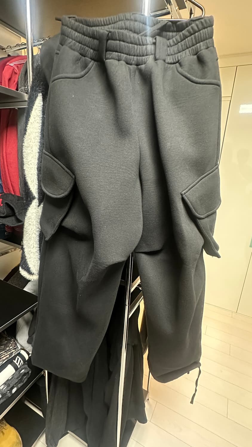 코인서울 mjd 스웻팬츠 판매합니다. 상품이미지2