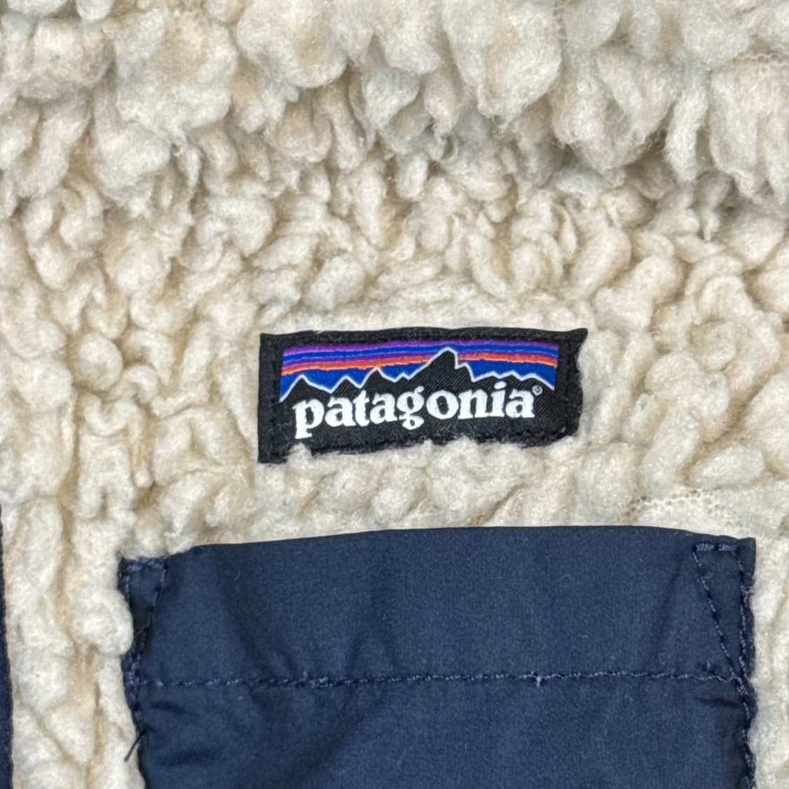 3T) 파타고니아 딥파일 플리스 후드 자켓 아이보리 아동용 상품이미지4